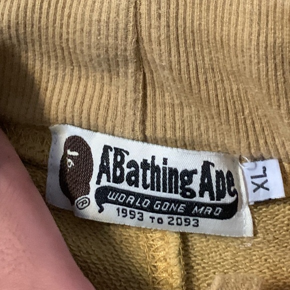 Bape shark head shorts - Picture 8 of 10